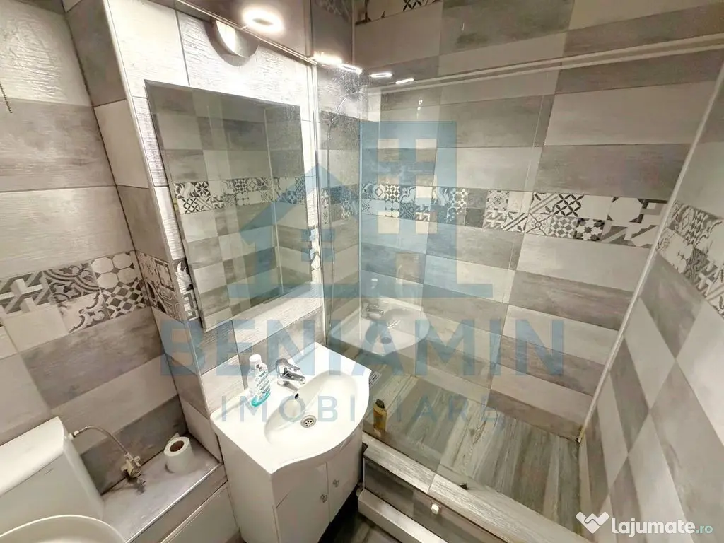 2 Decomandate Mobilat Utilat Calea Bucuresti Rotonda 52mp 