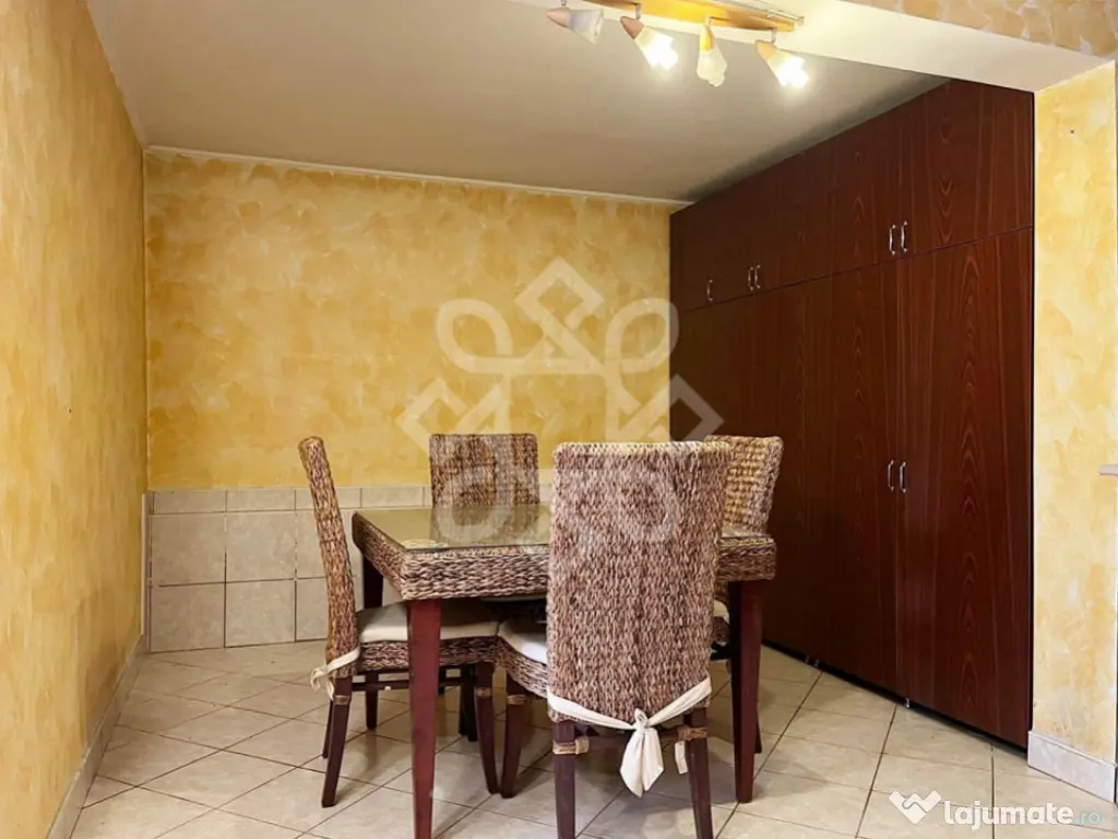 Vila cu teren 1270 mp pe Malul Crisului, Facliei Oradea 