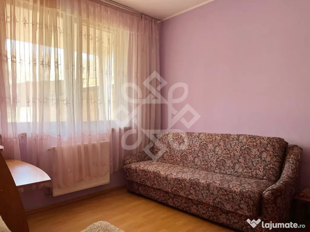 Vila cu teren 1270 mp pe Malul Crisului, Facliei Oradea 