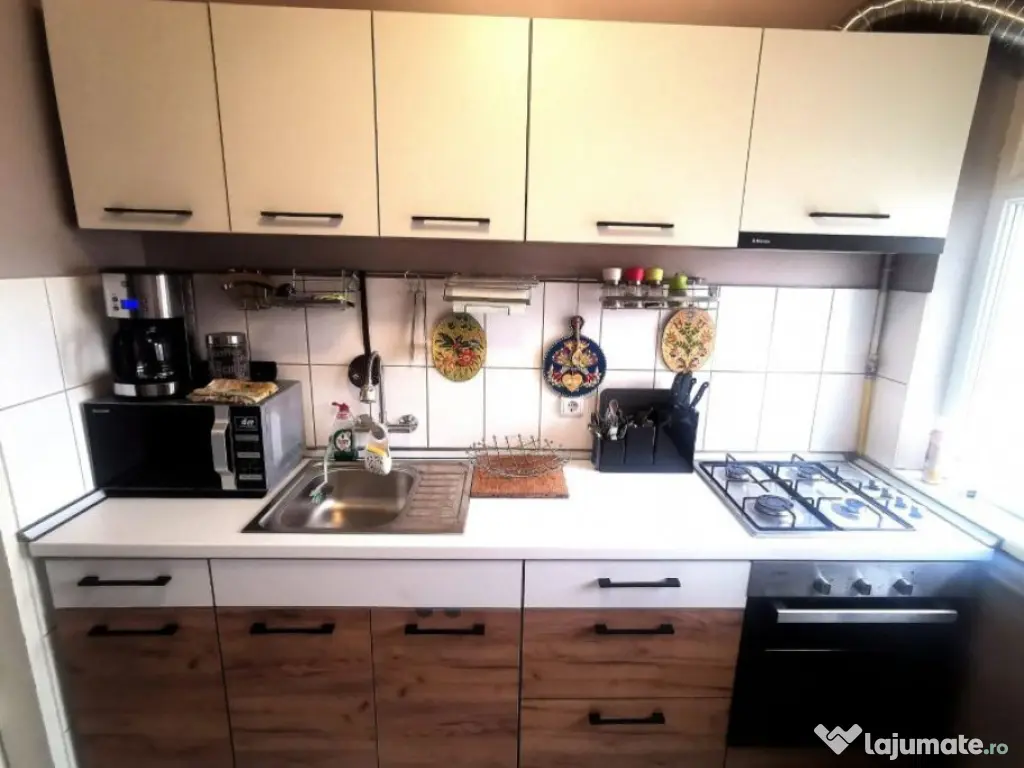 Apartament 3 camere in Deva, zona Ultracentrala – Casa de Cultura 