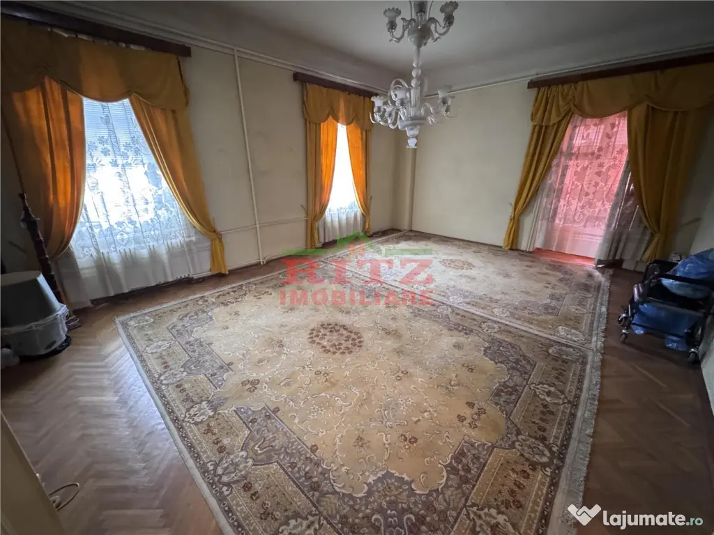 Imobil pretabil clinica cu 20 de locuri de parcare! 