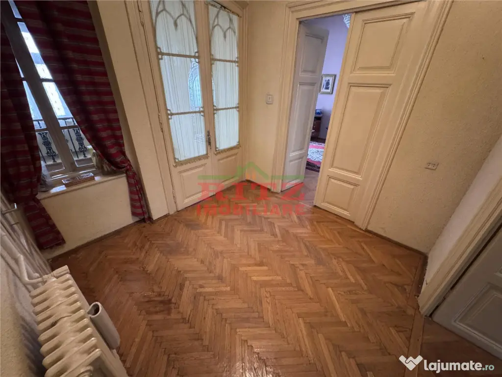 Imobil pretabil multiple functionalitati! 