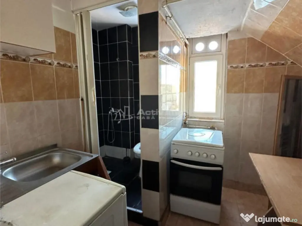 Resita, 1 Camera Bucat.si Baie,zona Lunca 