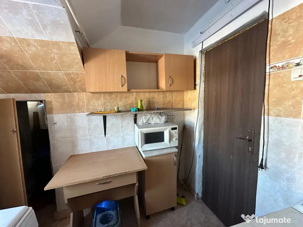 Resita, 1 Camera Bucat.si Baie,zona Lunca 