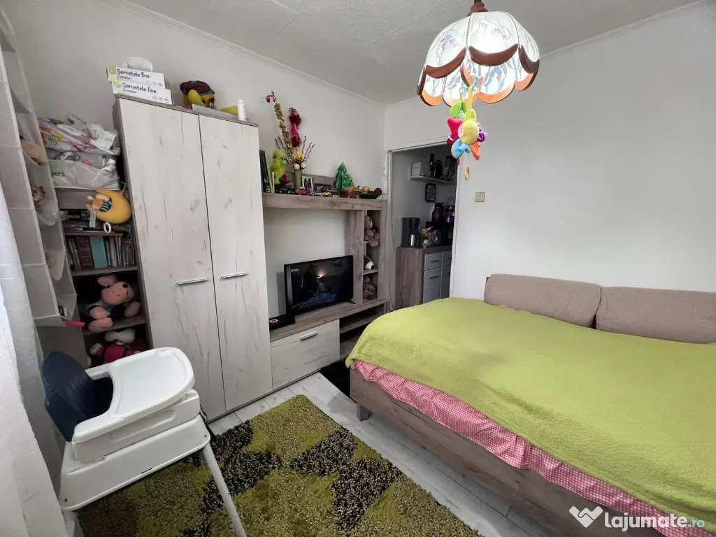 Apartament 2 camere, zona Uzo-Balcan 