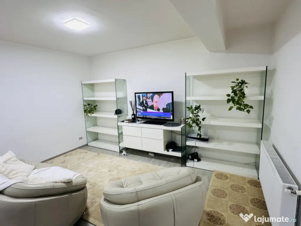 Vilă superbă Insiruita 140 mp , teren 150 mp, Apeductului,