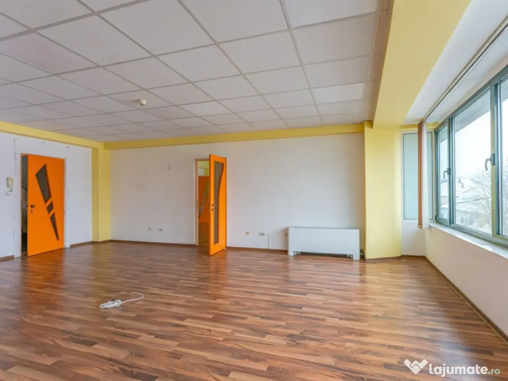 Spațiu birou individual în Brașov, Centru: 39 mp utili...