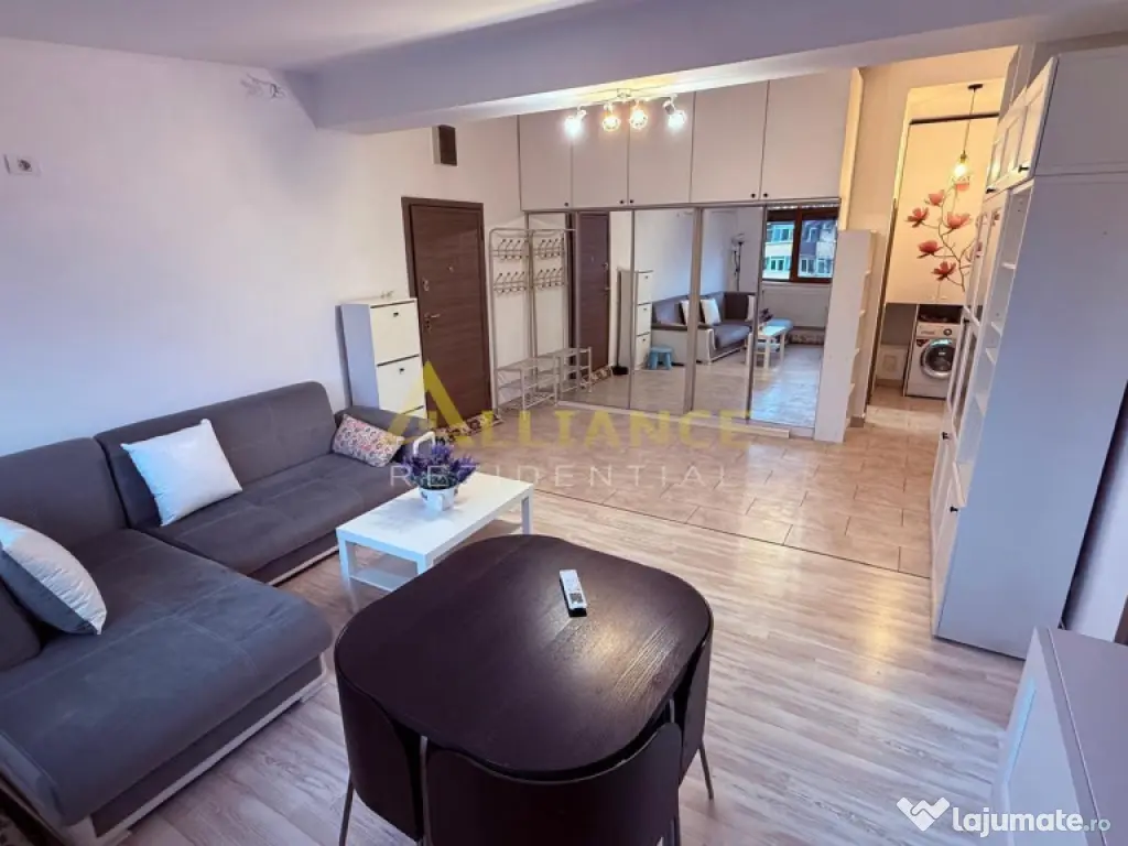 Apartament 3 camere de inchiriat 