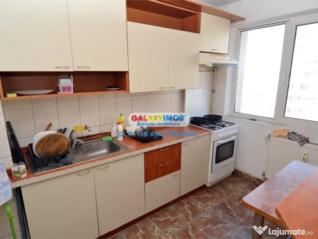 Apartament 3 camere metrou Dristor 
