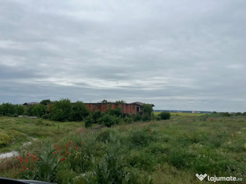 Teren de Vanzare-Targ Pucheni-Sector 5-Dubla Deschidere 