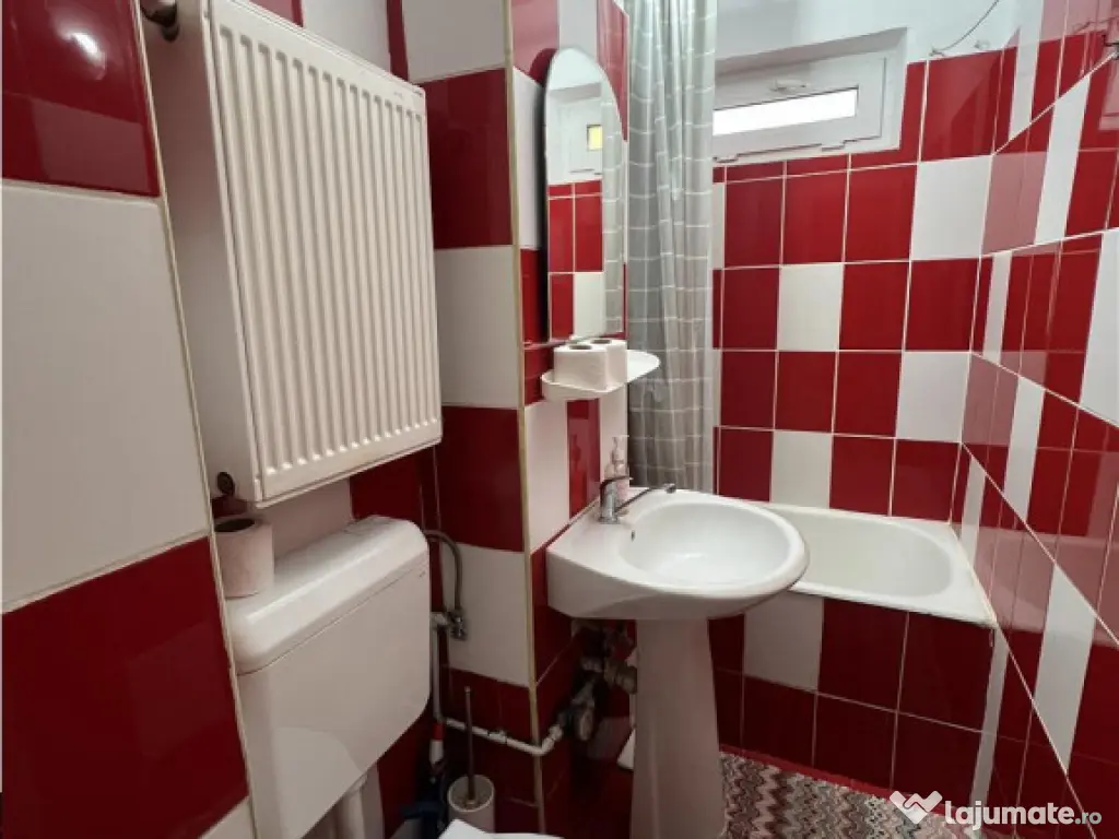 Apartament renovat cu 2 camere la etajul 1 zona Mihai Viteaz