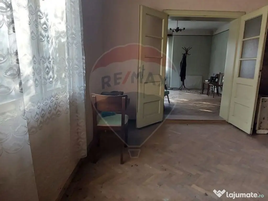 Casă individuala cu teren generos 