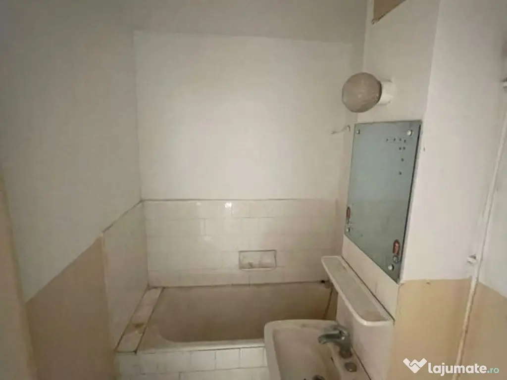 Apartament 3 camere decomandat Tomis Nord 