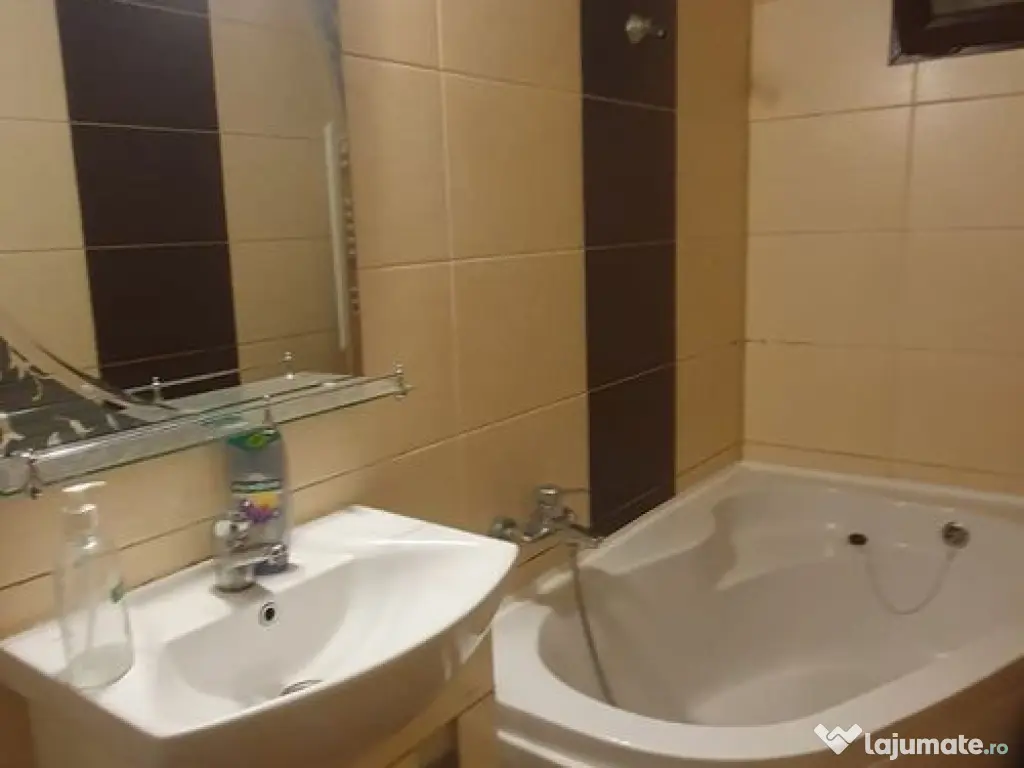 Apartament 3 camere decomandat Tomis Nord 