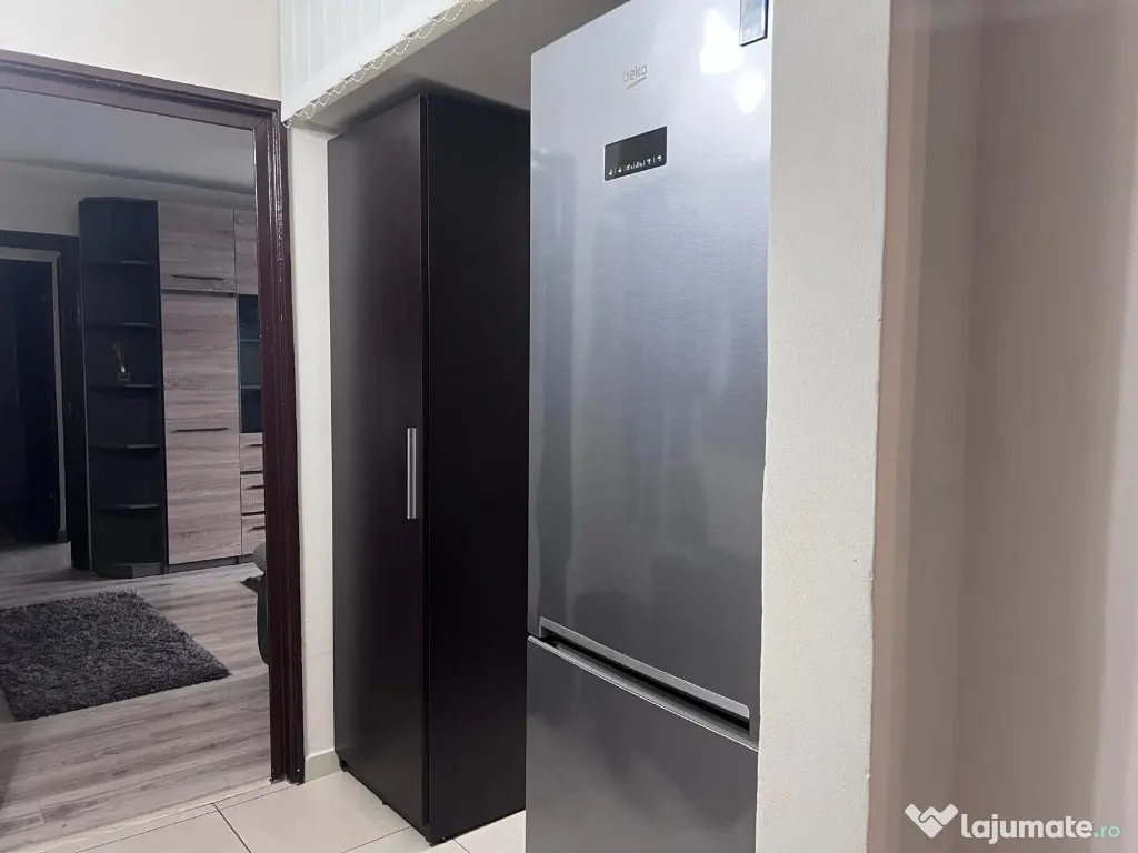 Apartament 3 camere, zona Mihai Eminescu-Penny 