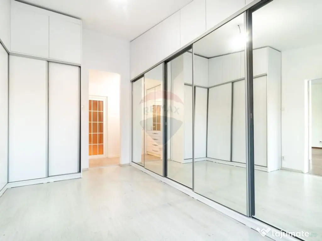 Vanzare Vila 5 camere cu terase mari si priveliste direct... 