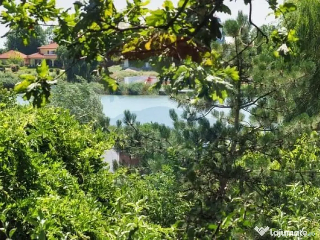 Vila la Lacul Snagov deschidere 21 ml, ponton propriu