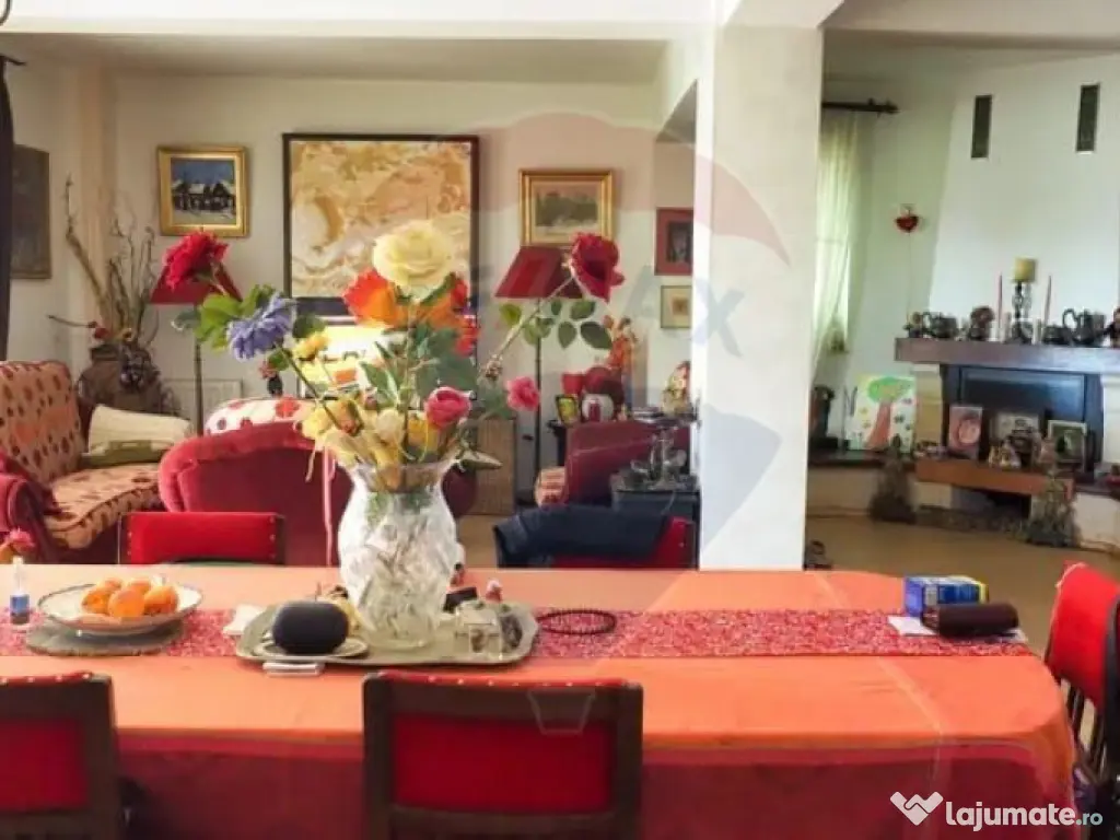 Vila la Lacul Snagov deschidere 21 ml, ponton propriu 