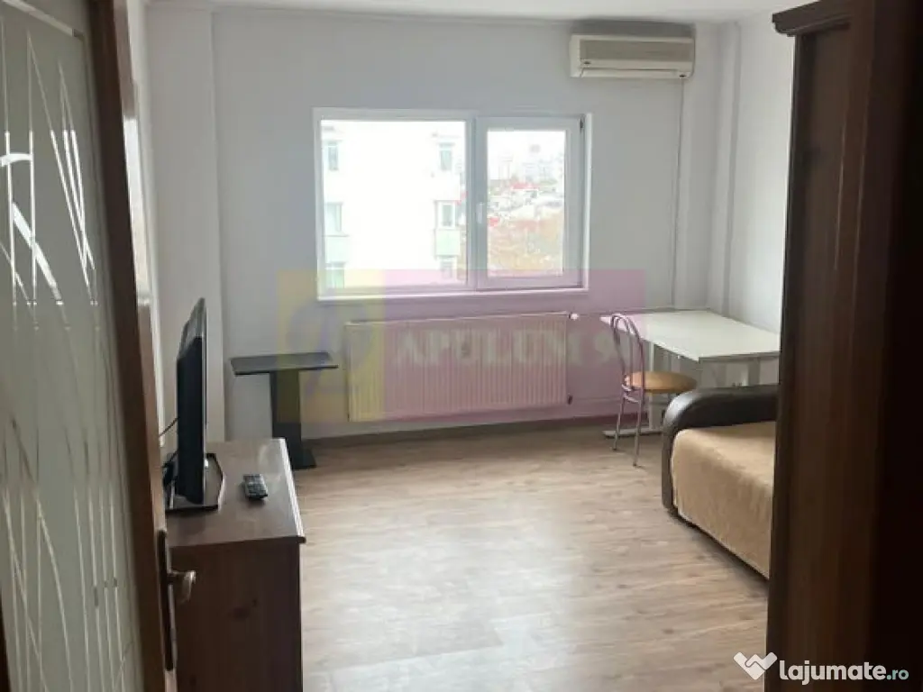 Garsoniera Banu Manta.