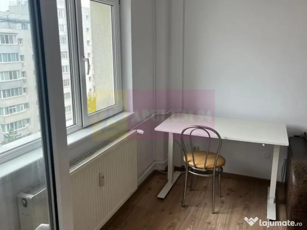 Garsoniera Banu Manta.