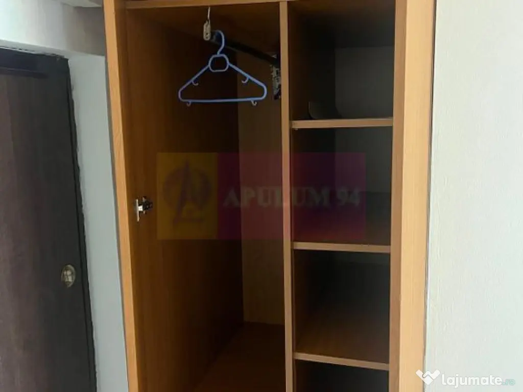 Garsoniera Banu Manta.