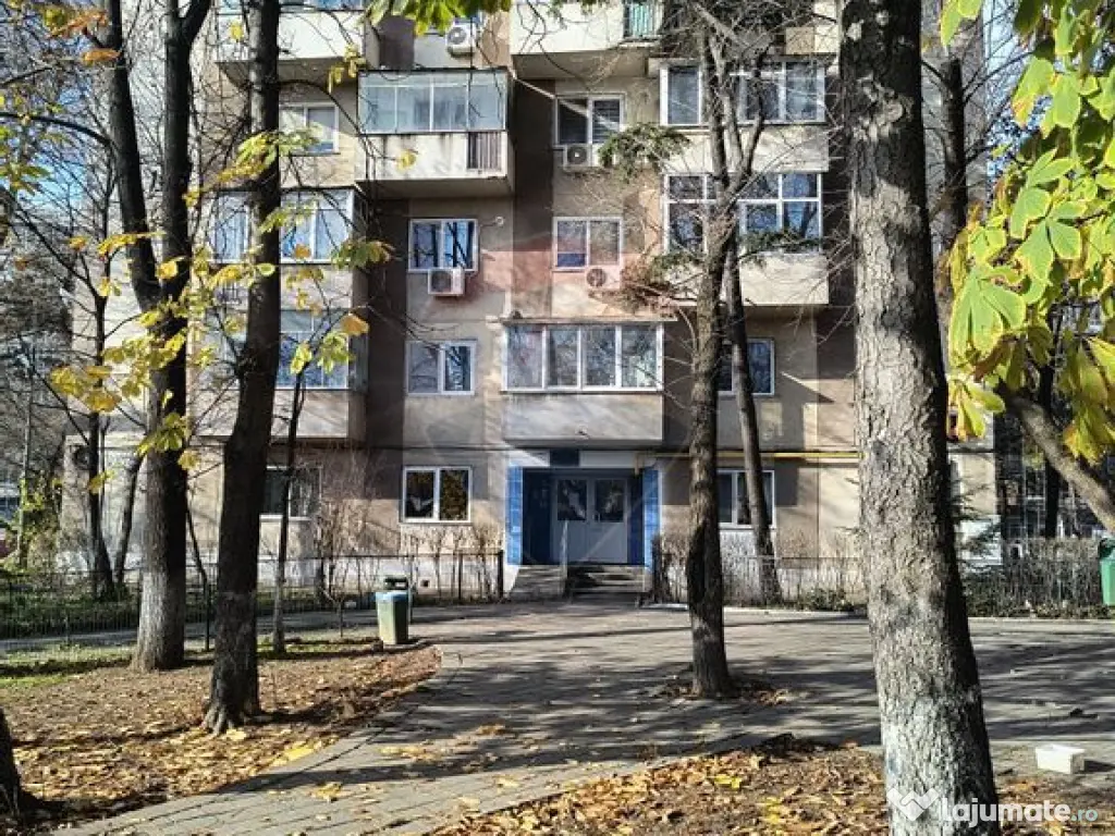 Apartament 3 camere de vanzare, Giurgiului - Piata Progresul 