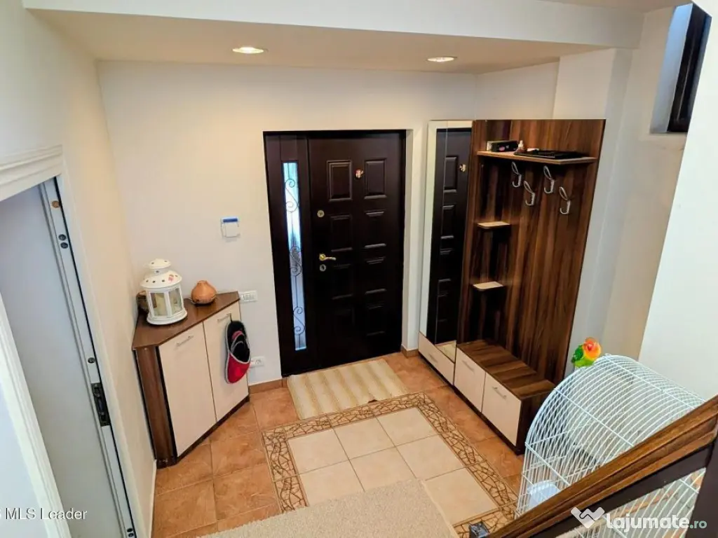 Pantelimon - Selgros, Hala 577 mp si Vila 180 mp utili, t... 