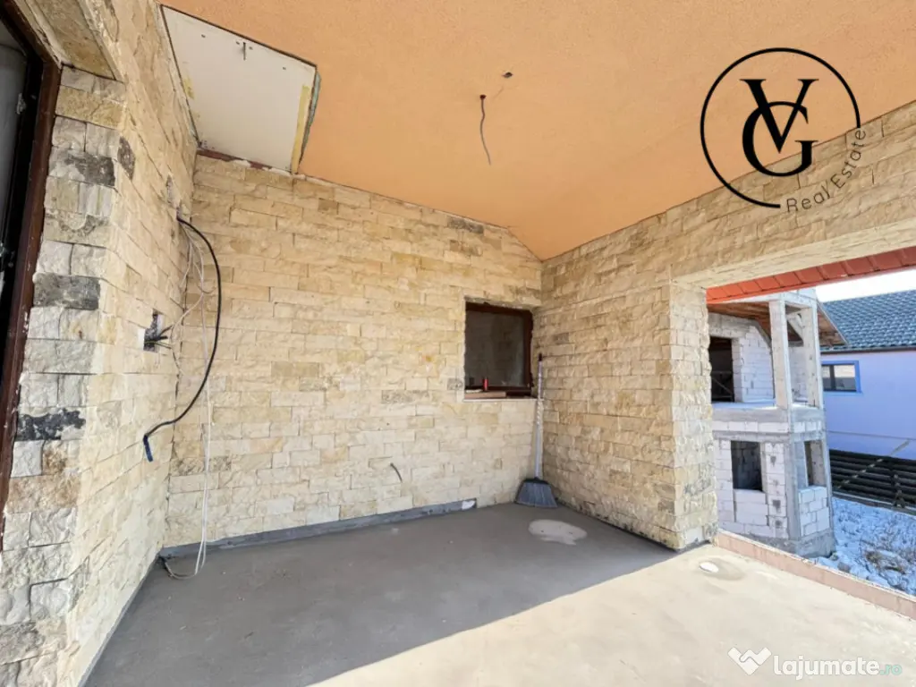 Vila individuala P+1 | 4 camere, 300mp teren | Lumina 