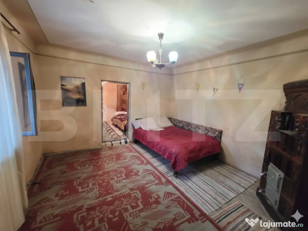 Gospodărie Completă, 130 mp, 1.300 mp Teren, Doicești