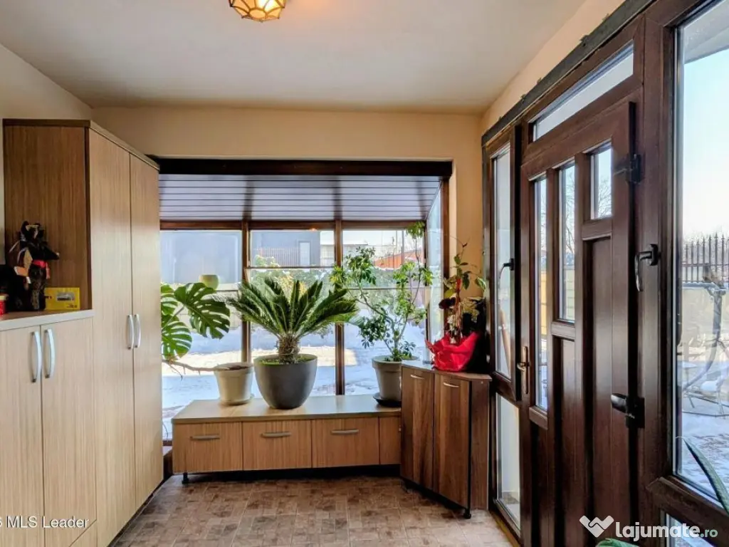 Pantelimon - Selgros, Hala 577 mp, Teren 850 mp. Separat:... 