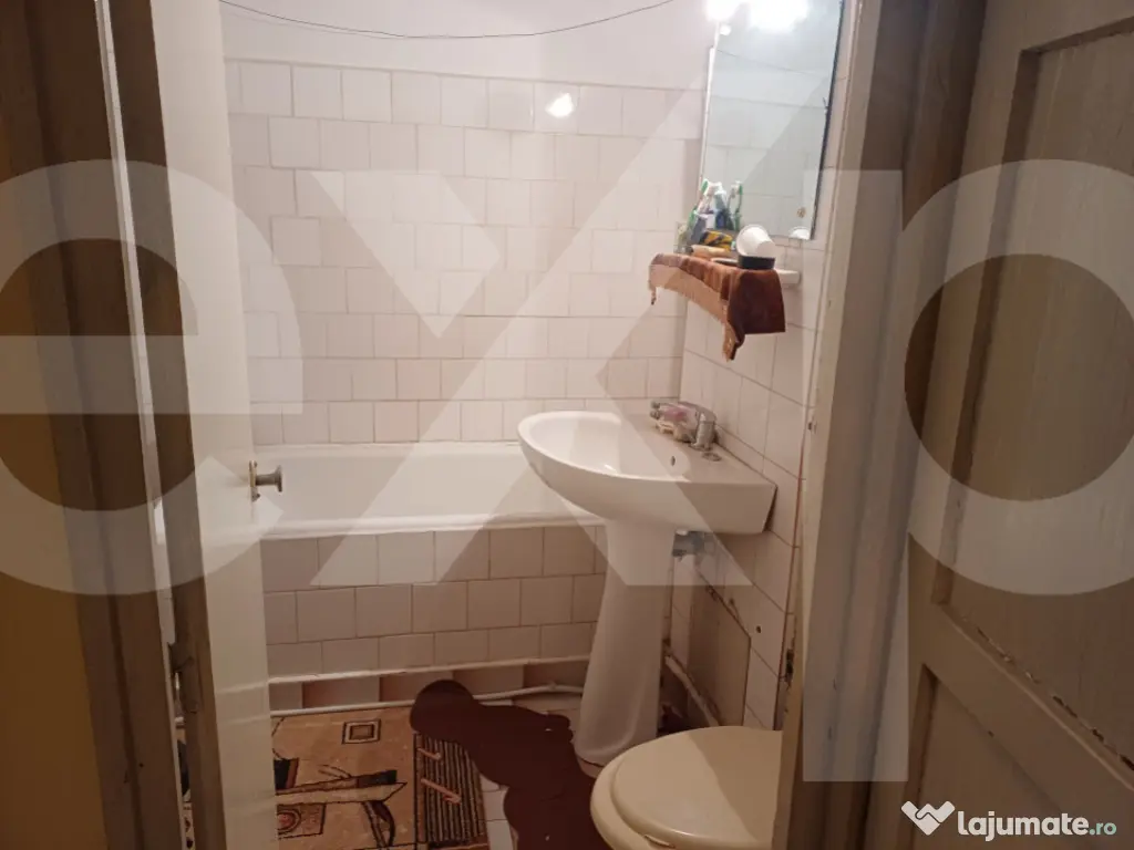 Vanzare apartament 3 camere Mioveni 