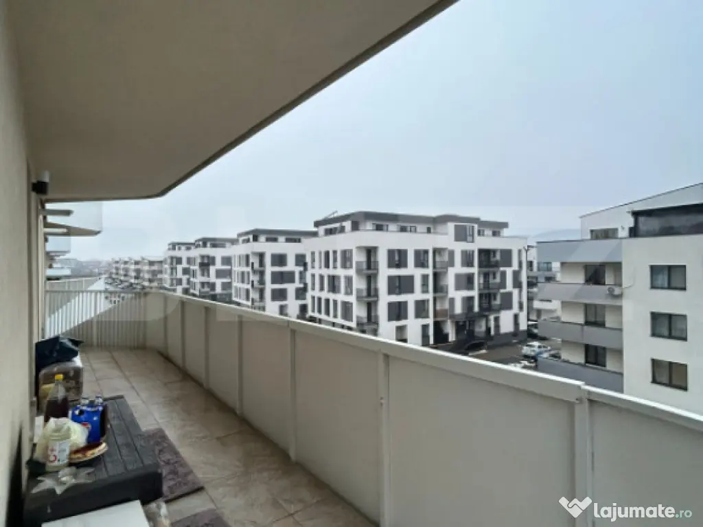 Apartament cu 2 cam, 47 mp, etajul 3, terasa, lift si parcar 