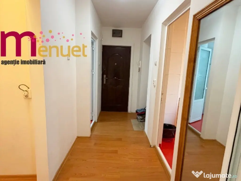 Garsoniera confort 1,zona Peco,36mp 