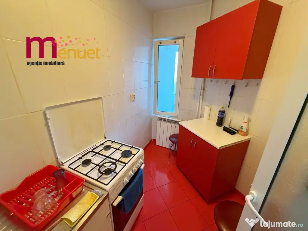 Garsoniera confort 1,zona Peco,36mp 