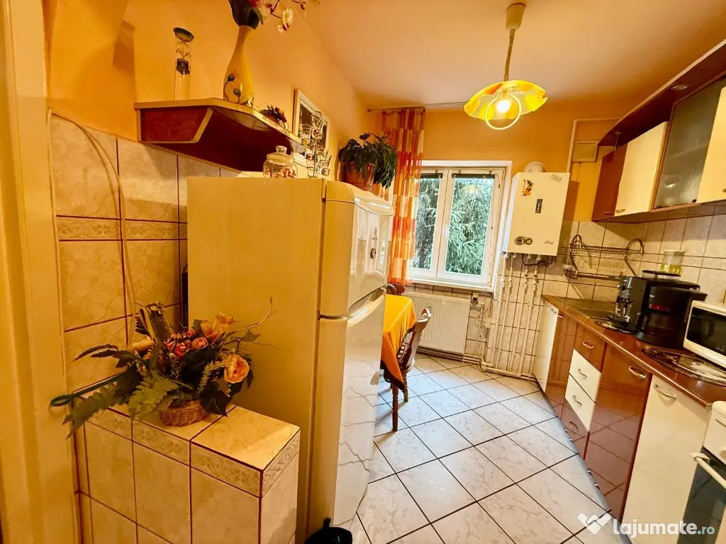 Apartament 2 camere – etaj 2-bloc de cărămidă-Zona Zamfirescu 