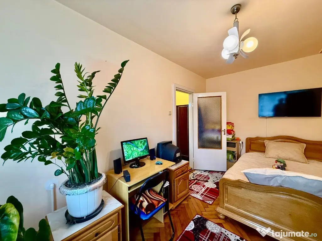 Apartament 2 camere – etaj 2-bloc de cărămidă-Zona Zamfirescu 