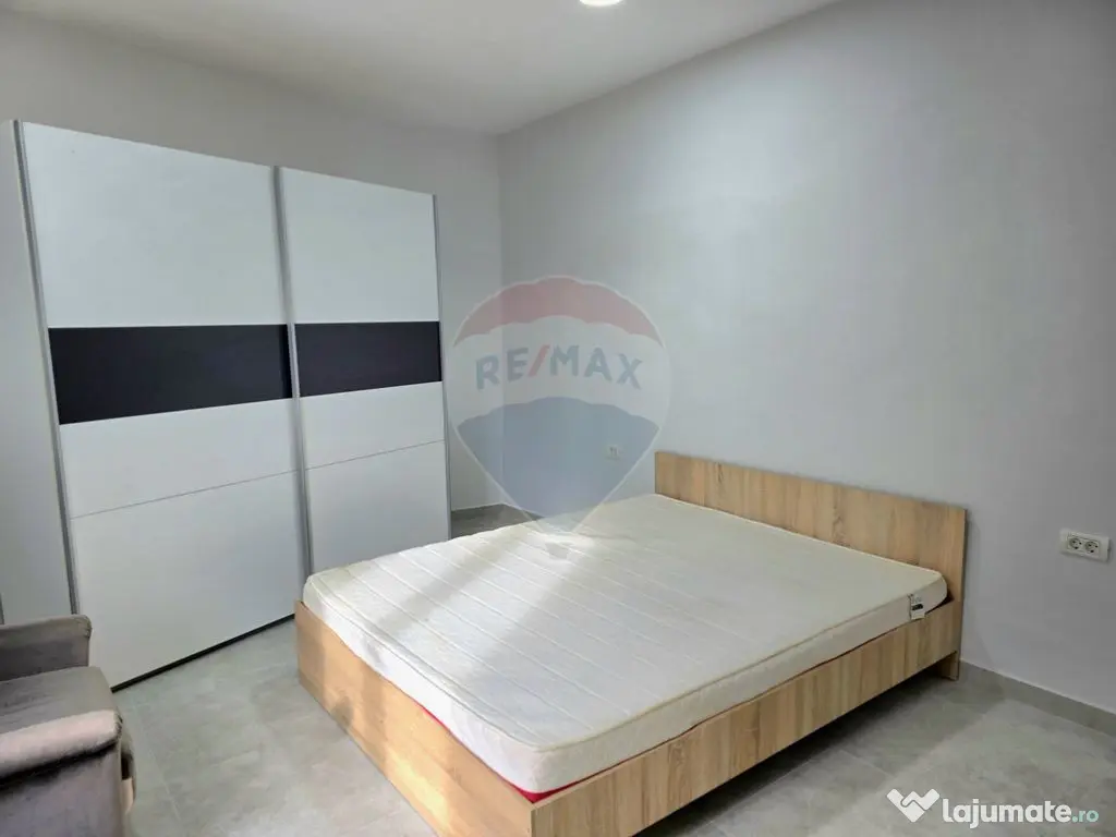 Apartament la casă cu 3 camere - prima închiriere - par... 
