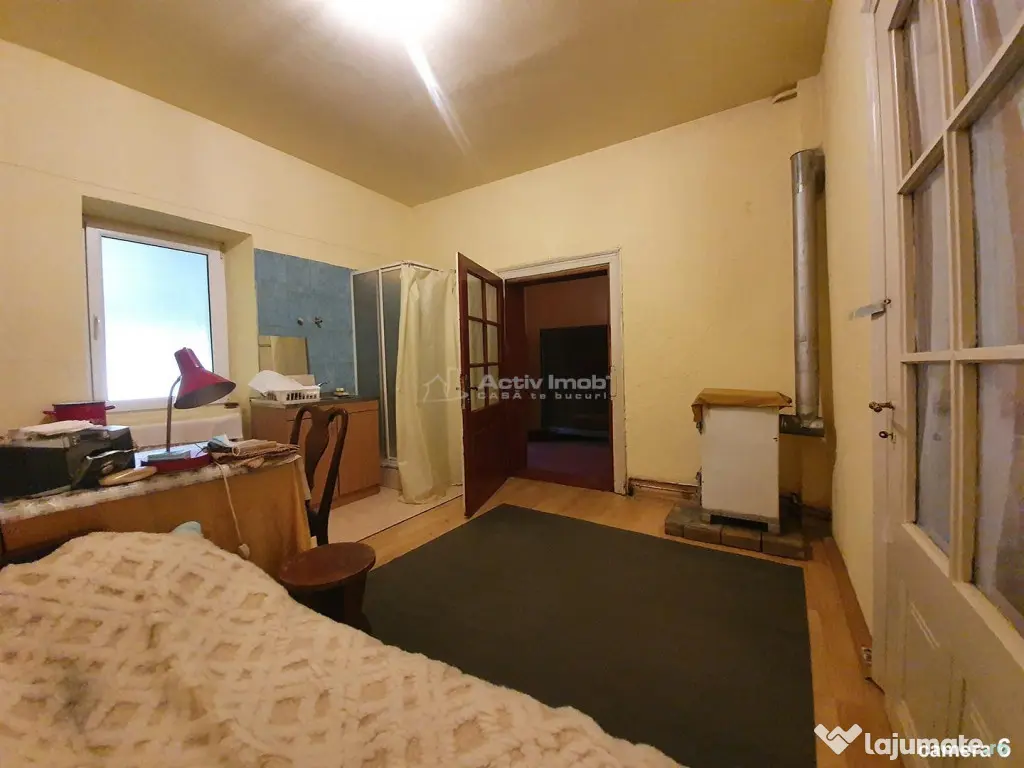 Bocsa Montana, Casa Solida Teren, Strada Principala 