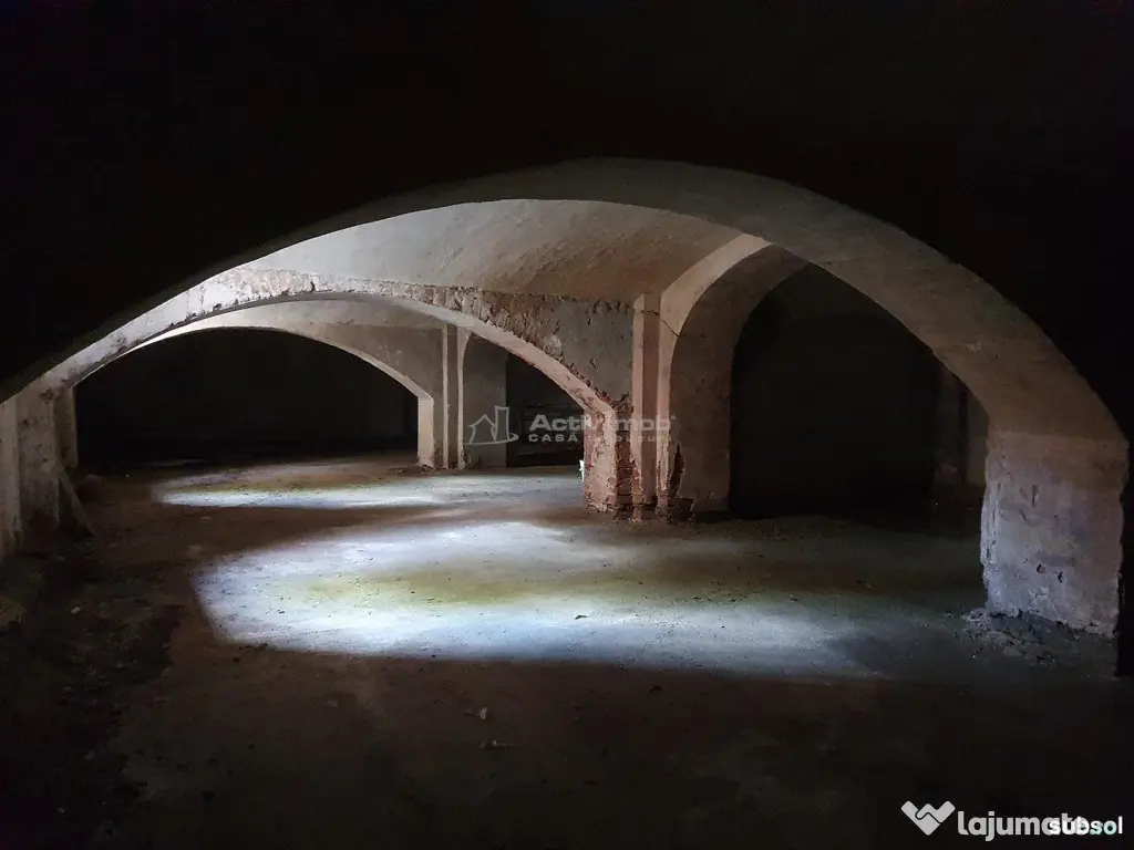 Bocsa Montana, Casa Solida Teren, Strada Principala 