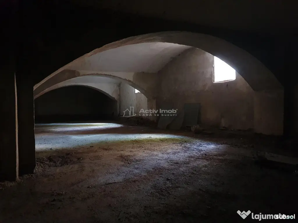 Bocsa Montana, Casa Solida Teren, Strada Principala 