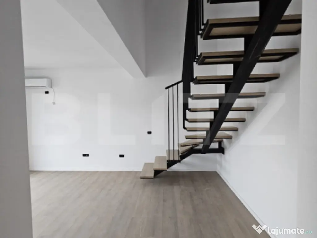 Apartament 3 camere pe două niveluri, 2 locuri de parcare,
