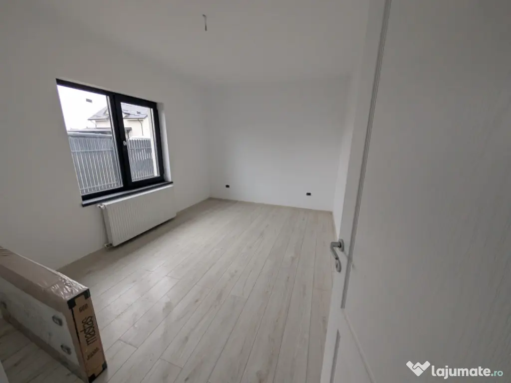 Casa Lilieci 3 dormitoare 2 băi, terasa + beci, canalizare 