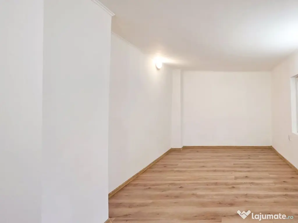 Casă 3 camere renovată 2025 – Strada Iași nr. 21, Ra... 