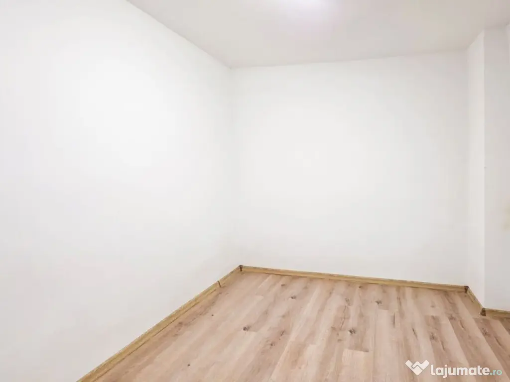 Casă 3 camere renovată 2025 – Strada Iași nr. 21, Ra... 