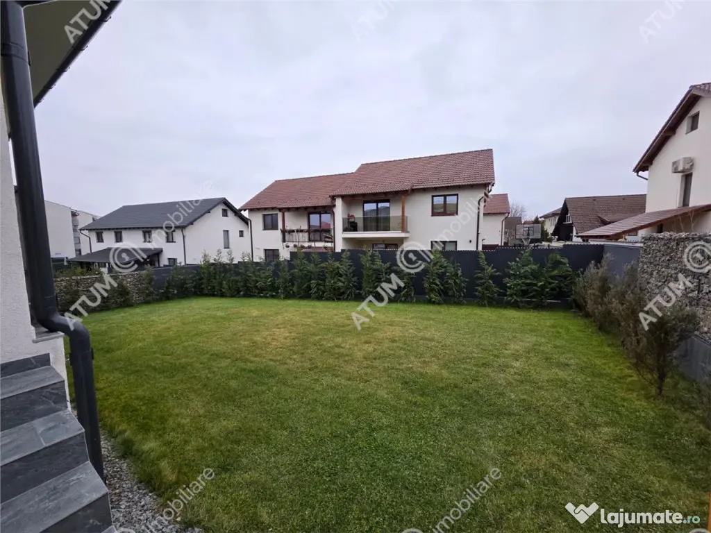 Casa individuala cu 4 camere si curte libera de 330 mp in Se 