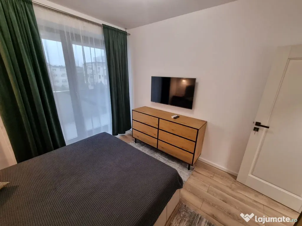 Gara stadion portul-apartament 2 camere decomandat mobilat 