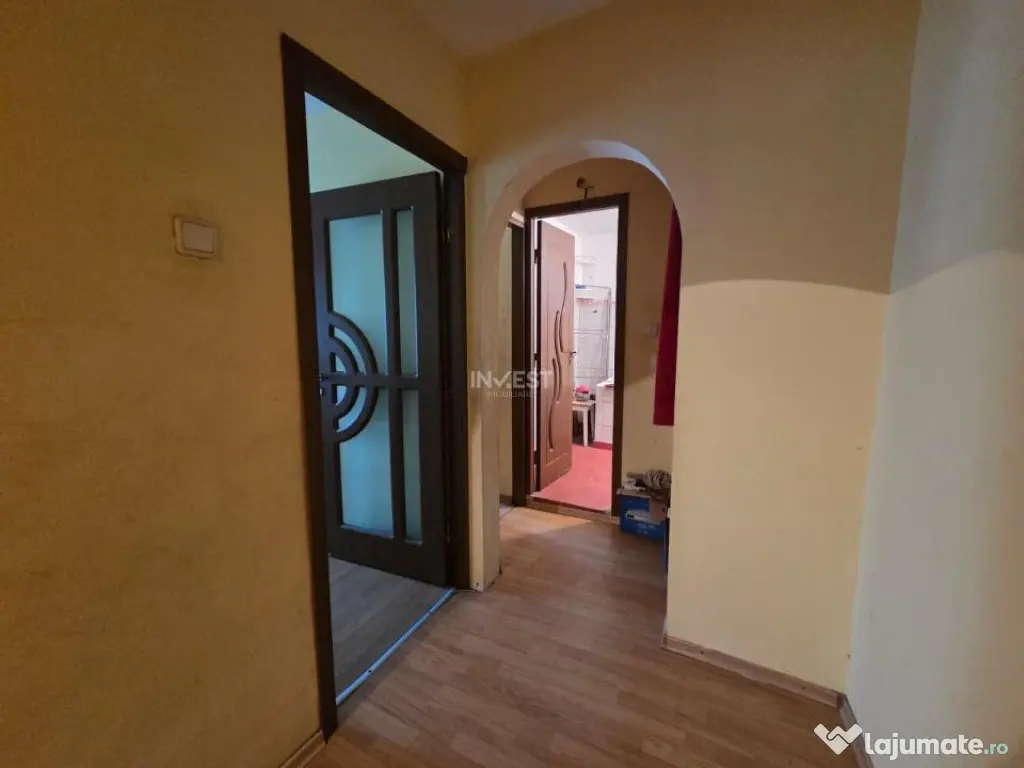 VANZARE-APARTAMEMT 3 CAMERE-DECOMANDATE-DACIA 