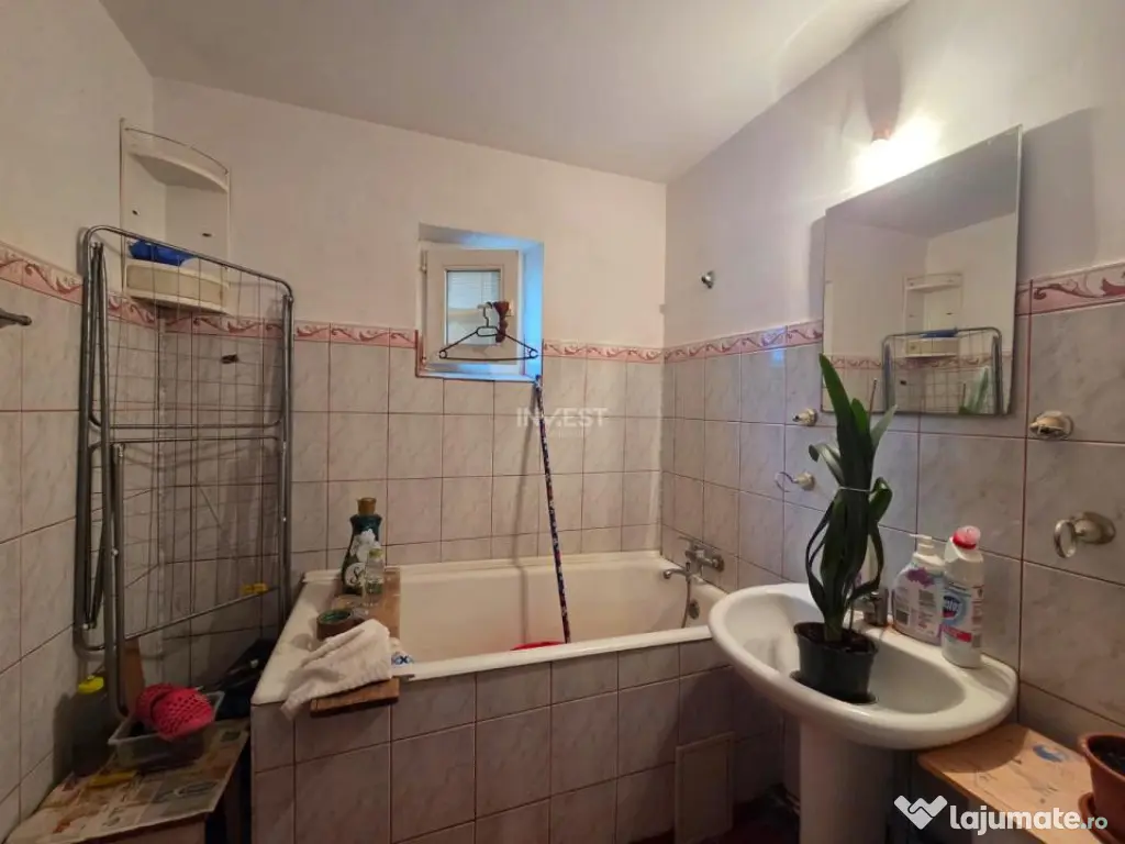 VANZARE-APARTAMEMT 3 CAMERE-DECOMANDATE-DACIA 