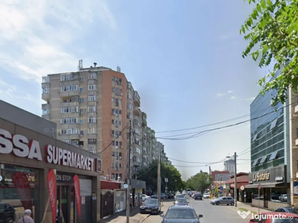 Zona Margeanului sp 57 mp vitrina 5 m trafic intens 