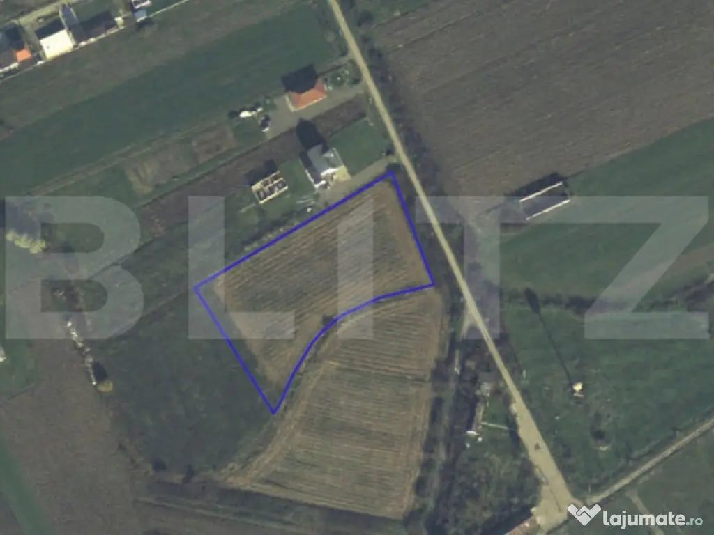 Teren intravilan de vanzare, 7020 mp, in Decebal